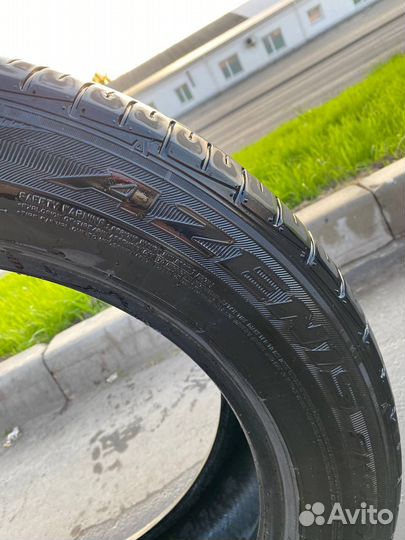 Falken Azenis FK-453 235/55 R19 51B