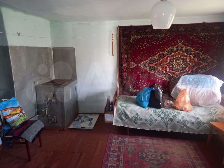 Дом 35 м² на участке 10 сот.