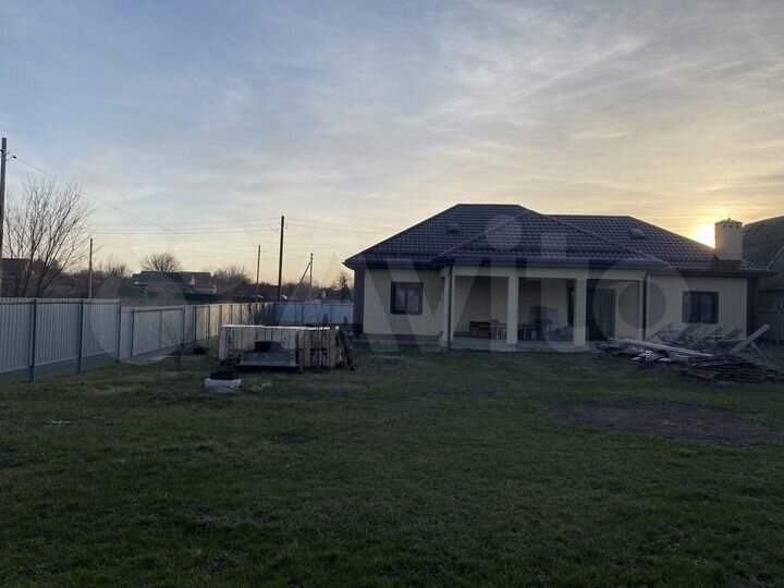 Дом 136,9 м² на участке 11 сот.