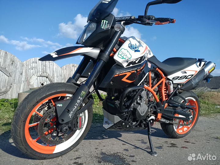 KTM 990smr supermoto