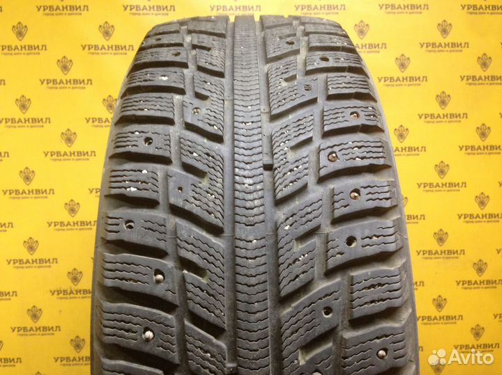 Kumho I'Zen KW22 215/55 R17 98T
