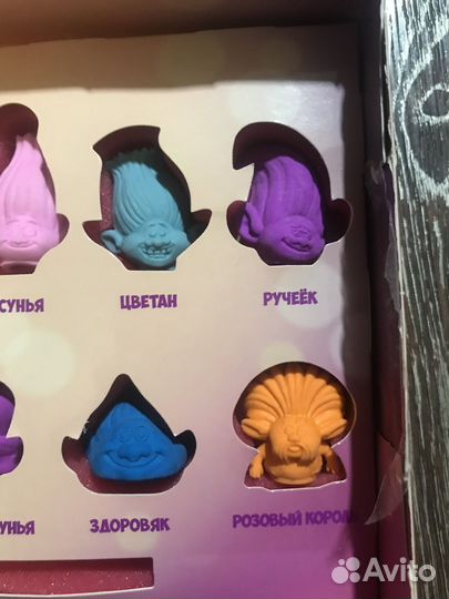 Коллекция ластиков «Тролли»