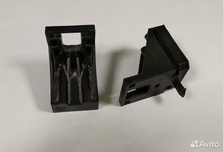 Кронштейн Audi Q5 II (FY) 2016