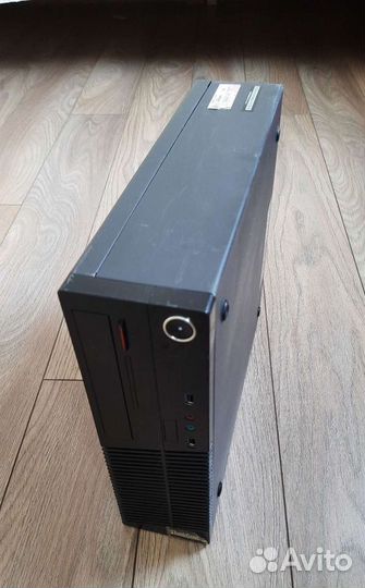 Системник Lenovo M72e