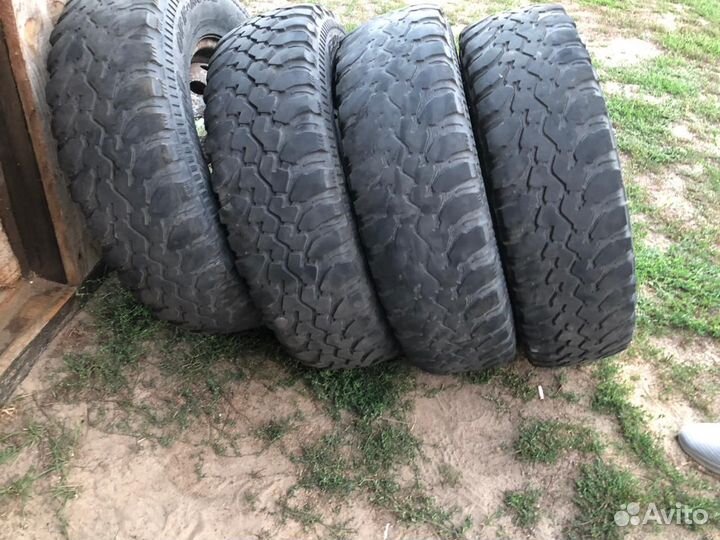 Шины с дисками на ниву