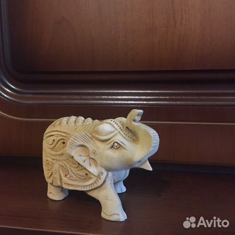 Статуэтка «Слон» из дерева