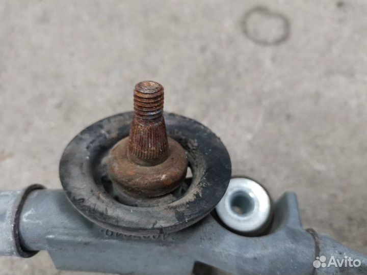 Мотор дворников передний Mitsubishi Galant