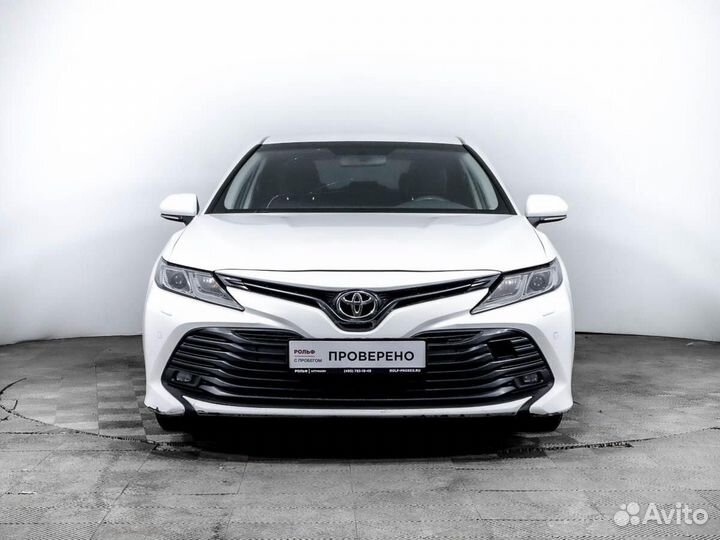 Toyota Camry 2.0 AT, 2020, 229 575 км