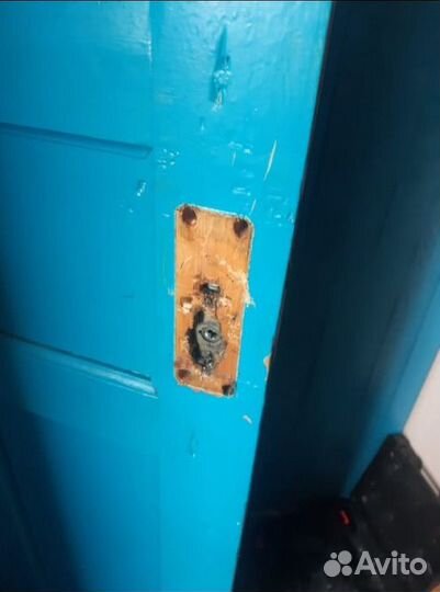 Вскрытие замков квартир, машин, замена замков