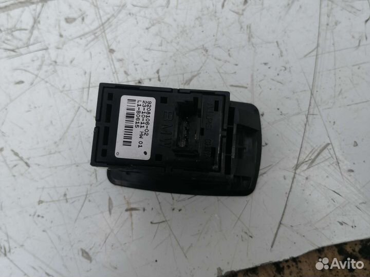 Кнопка стеклоподъемника BMW 3-Series F30