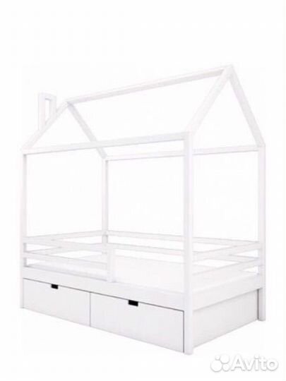 Кровать домик из бука