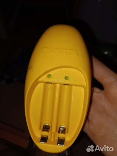 Зарядное устройство для аккумуляторных батареек