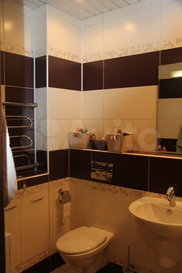 2-к. квартира, 73 м², 5/5 эт.