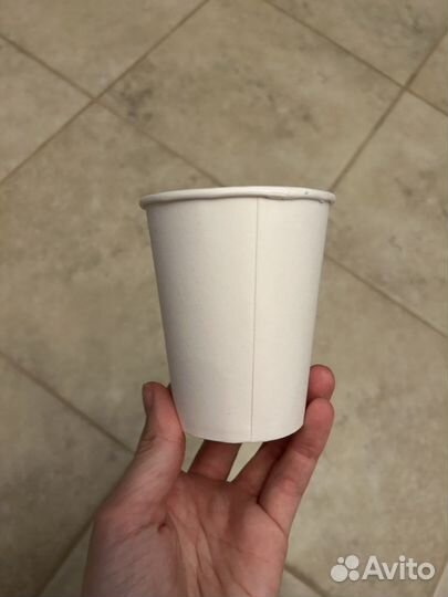 Бумажные стаканы