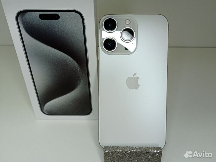 iPhone xr в корпусе 15 pro 128 gb