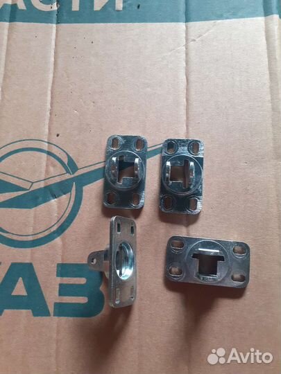 Кронштейн ручки двери внутренний УАЗ