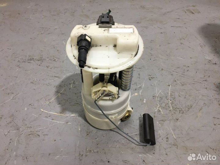 Бензонасос Nissan Note E11 HR16DE