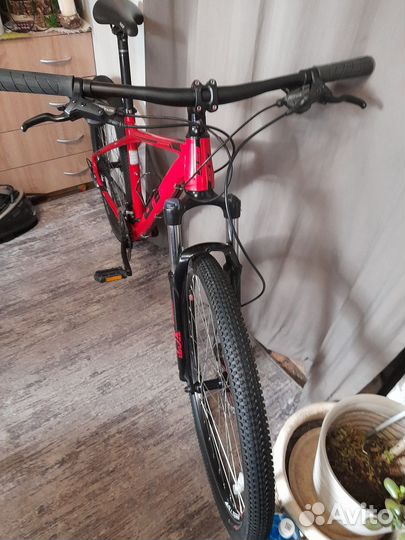 Велосипед GT Avalanche Sport