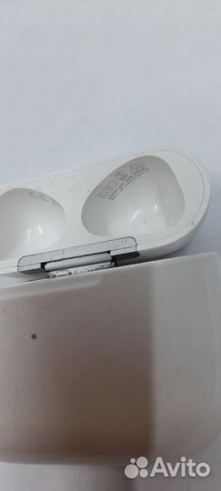 Наушники Apple AirPods