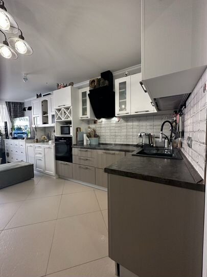 3-к. квартира, 68 м², 17/22 эт.