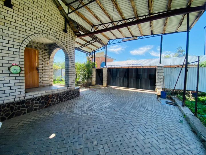 Дом 79,8 м² на участке 6 сот.