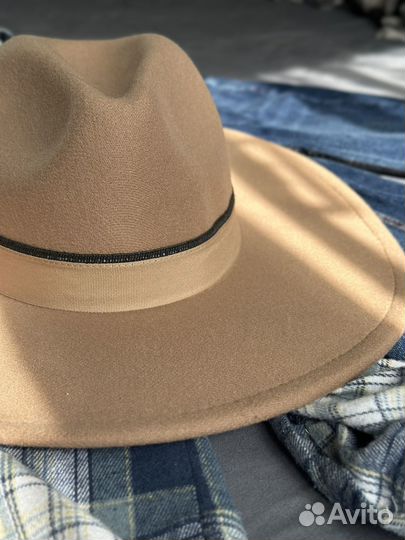 Шляпа фетровая женская бежевая Zarina