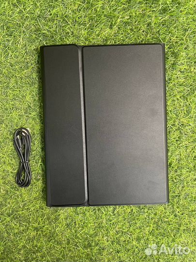 Чехол с клавиатурой Подходит для iPad Air