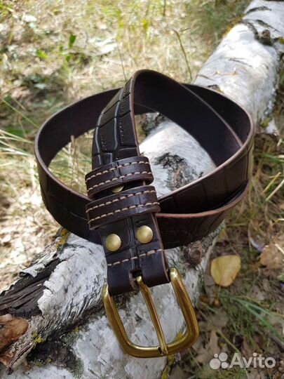 Мужской кожаный ремень