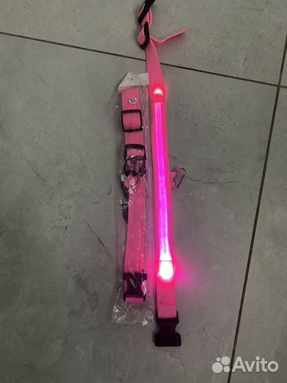 Светящийся ошейник для собак розовый 55 см