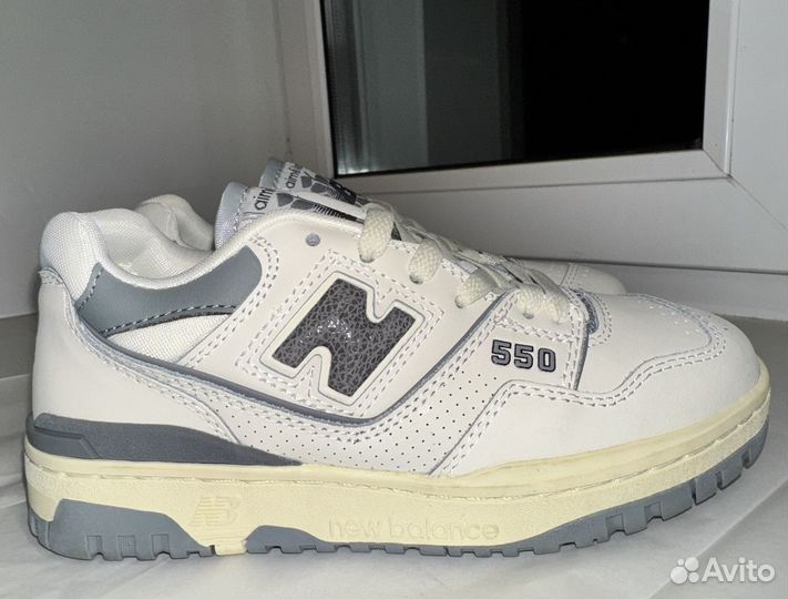 Кроссовки New Balance 550