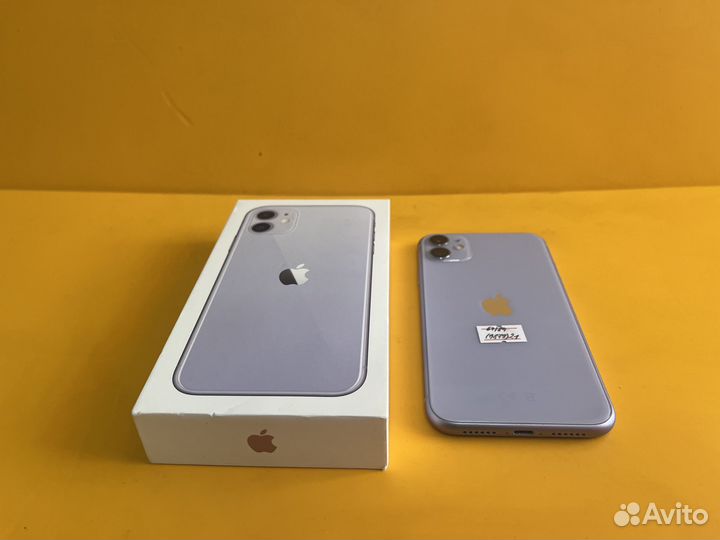 iPhone 11, 64 ГБ