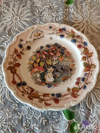 Тарелки Англия Royal Doulton