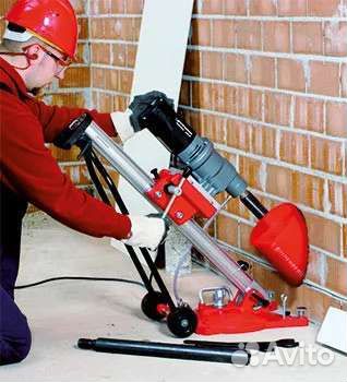 Алмазное сверление отверстий