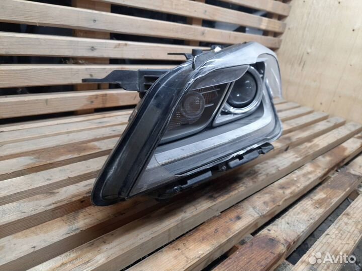 Фара левая Hyundai Genesis 2 2016 92101-B1170