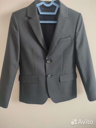 Пиджак серый, 128 размер. Фирма Бостон