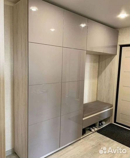 Прихожая на заказ, шкаф в прихожую