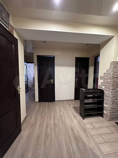 2-к. квартира, 52 м², 4/5 эт.