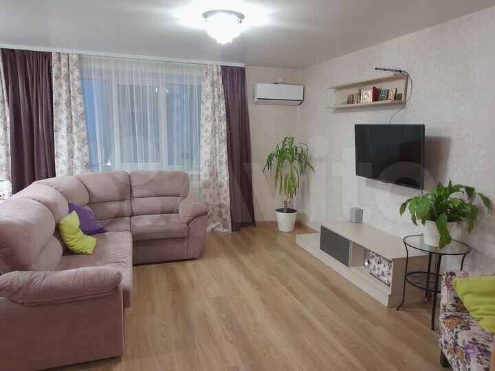 4-к. квартира, 75 м², 4/10 эт.