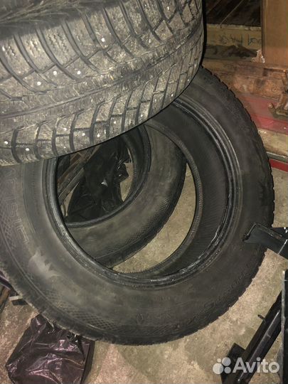 Gislaved Nord Frost 5 235/65 R17