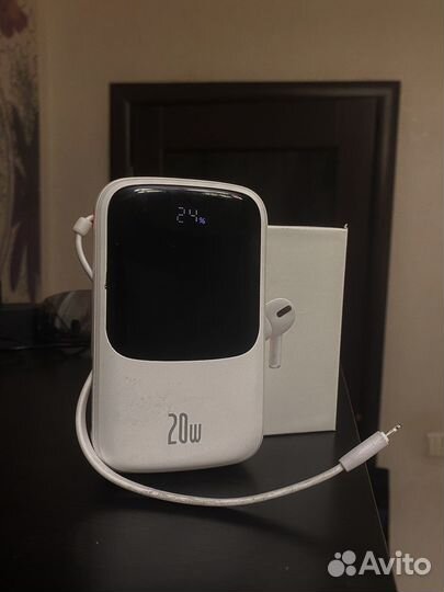 Повербанк baseus