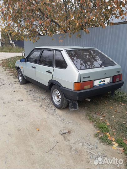 ВАЗ 2109 1.5 МТ, 2002, 240 400 км