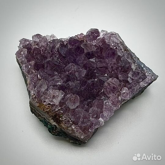 Аметист друза минерал натуральный камень