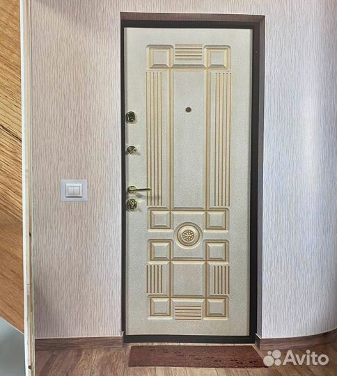 Дверь входная Колизей