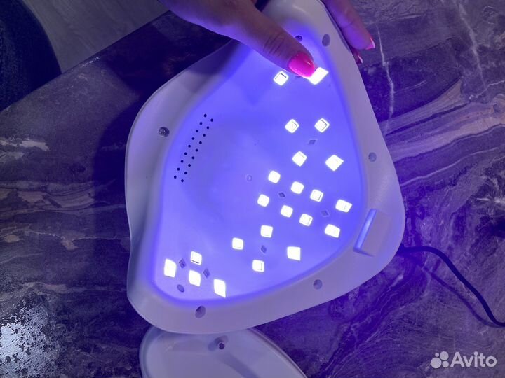 Лампа для маникюра