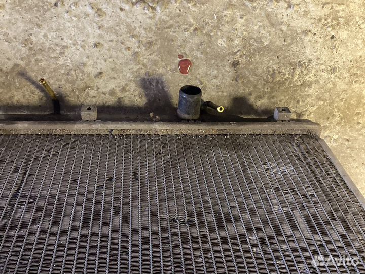 Toyota Sprinter Trueno радиатор охлаждения