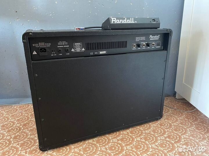 Гитарный Комбоусилитель Randall rg 200