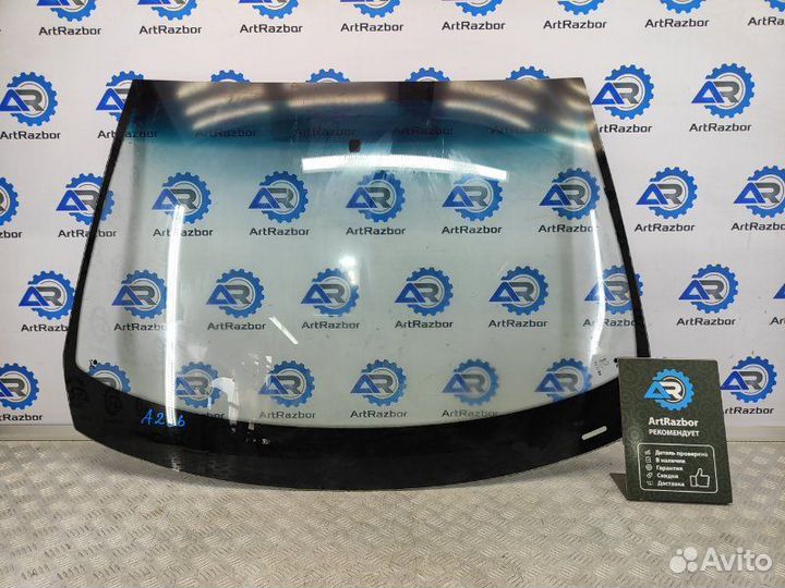 Стекло лобовое (ветровое) Renault Megane 2 1.6