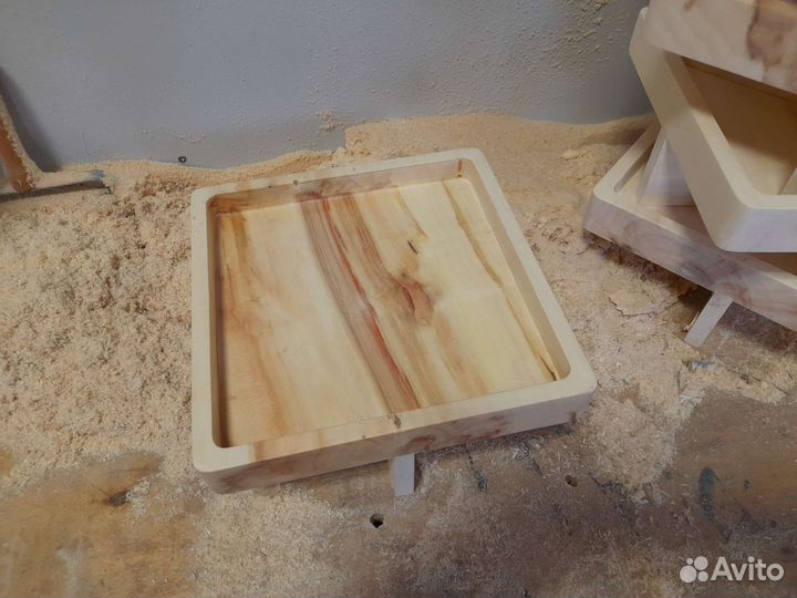 Менажница деревянная, тарелка