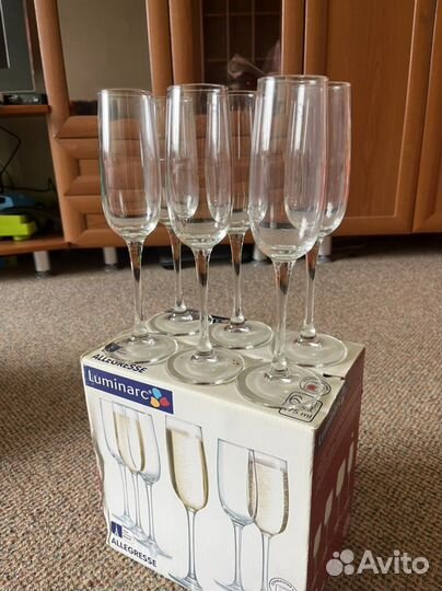 Бокалы для шампанского