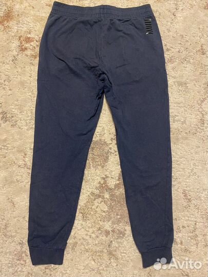 Штаны спотоивные EA7 Emporio Armani